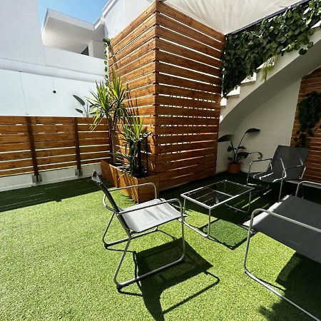 Apartamento Plaza Castilleja de la Cuesta Luaran gambar