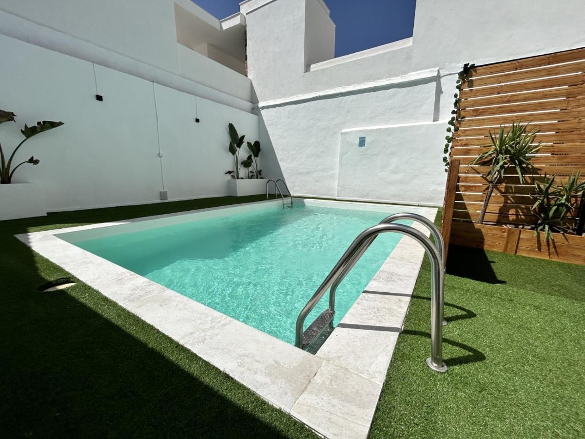 Apartamento Plaza Castilleja de la Cuesta Luaran gambar