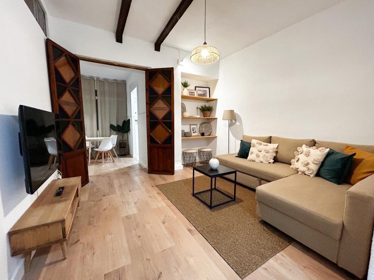 Apartamento Plaza Castilleja de la Cuesta Luaran gambar
