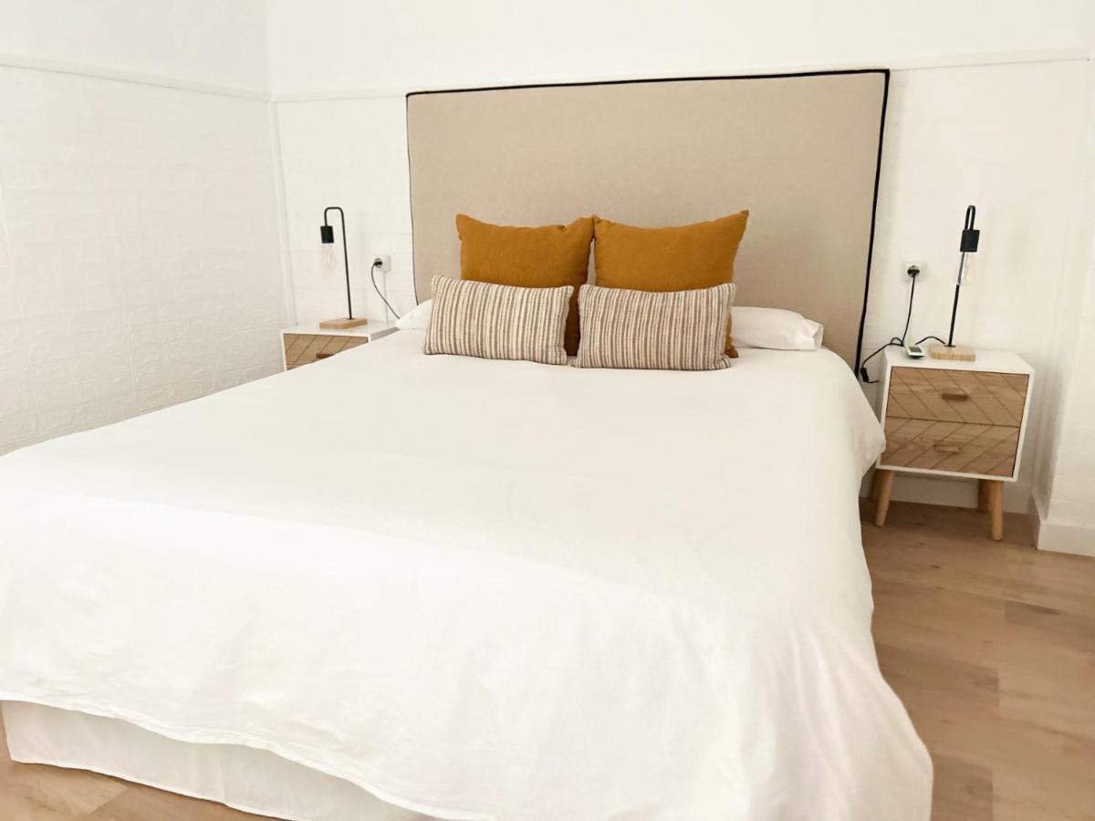 Apartamento Plaza Castilleja de la Cuesta Luaran gambar