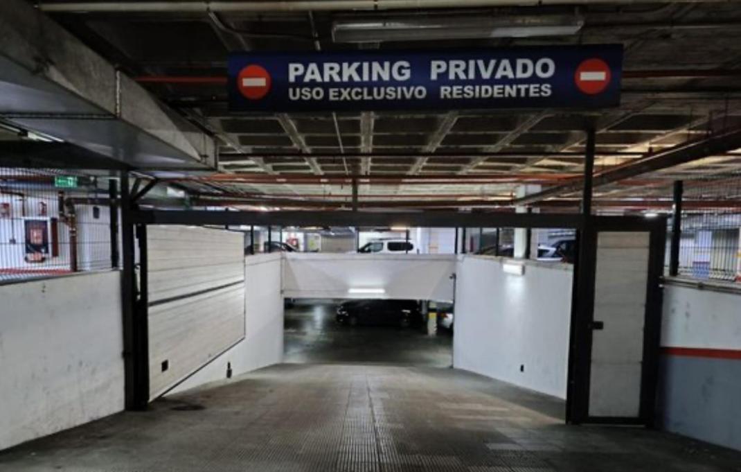 Apartamento Plaza Castilleja de la Cuesta Luaran gambar