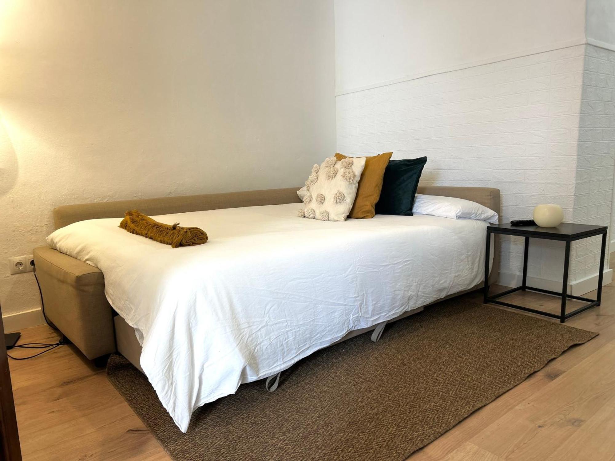 Apartamento Plaza Castilleja de la Cuesta Luaran gambar